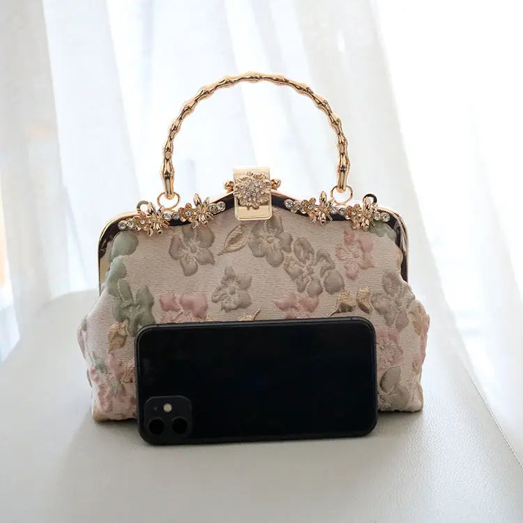 The Floral Socialite