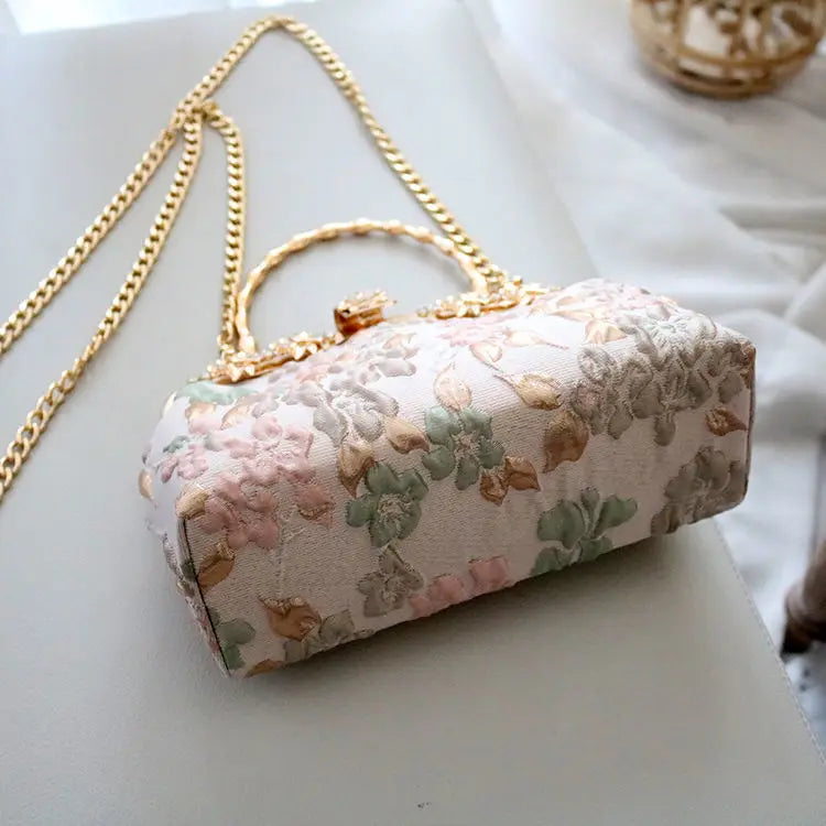 The Floral Socialite